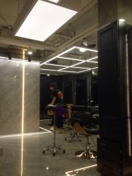 -Tipo Hair salon（明星）店