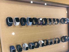 -Apple授权专营店(宝山万达店)