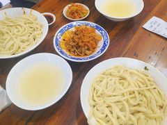 -王菊美食街·王菊面馆(总店)