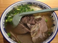 -嘻小北·兰州清汤牛肉面(太平洋森活天地店)