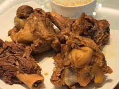-吴记酱骨炖菜馆(西大直街店)