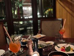 -杭州西子湖四季酒店-WL BISTRO西湖餐厅(灵隐路店)