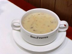 奶油蘑菇汤-斗牛士牛排餐厅(嘉里汇店)