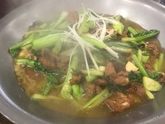 -黄桷树曹家私房菜(江与城店)
