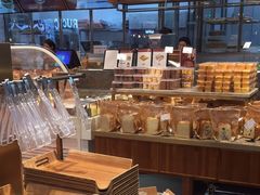 面包甜点陈列柜-UH祐禾(光谷世界城店)
