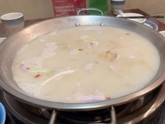 -老来福·非遗酸汤兔(凯旋路店)