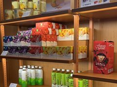 -奈雪的茶(皇庭广场店)