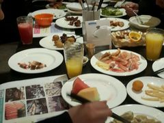 -淄博蓝海国际大饭店·蓝钻国际美食自助百汇(柳泉路店)