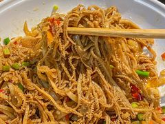 -彭耕记猪油炒小菜(吉联mall店)