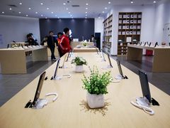 -华为授权体验店(中山公园来福士)