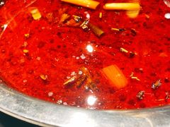 -肖肖酸萝卜鱼火锅(总店)