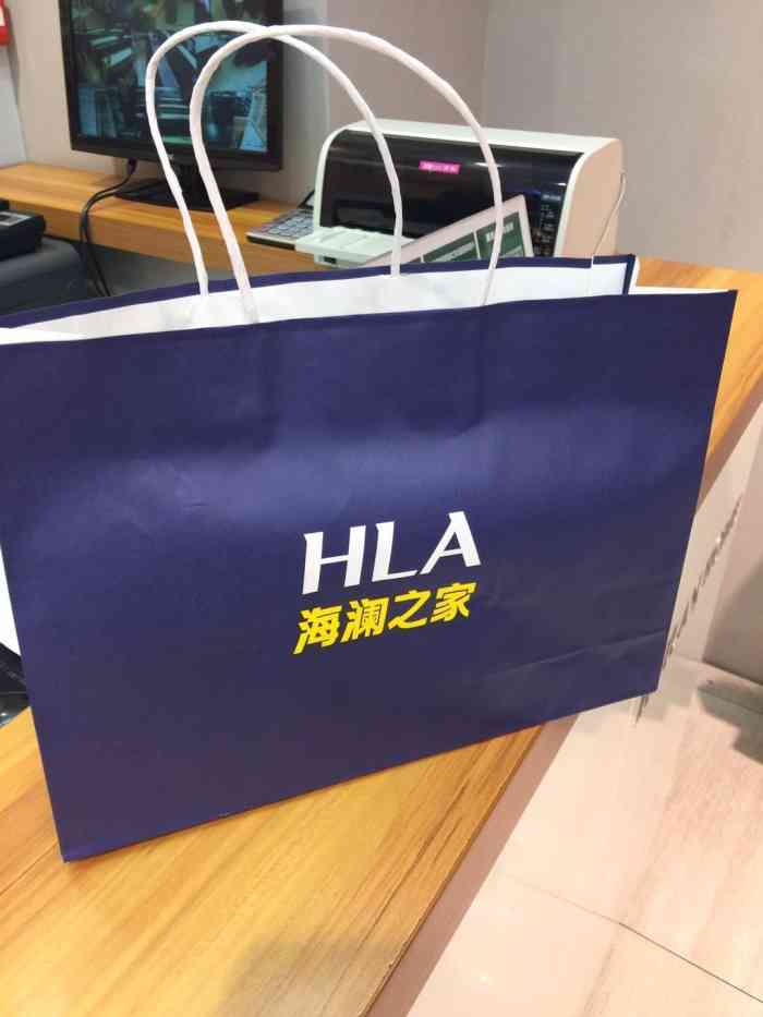 平时不注意其实海澜之家的门店遍布无锡,稍微大一点的商圈就都会有他