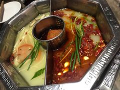 -佬土鹅肠火锅(中建大观店)