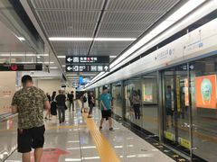 -铁西广场(地铁站)