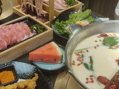 -湊湊火锅·茶憩(新中关购物中心店)
