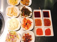 小菜-韩聚屋韩国烤肉餐厅(新北万达店)