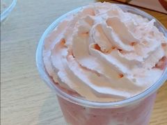 樱花莓莓胶原酸奶冻-瑞幸咖啡(永康金都大厦店)