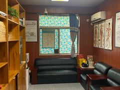 -国医整脊馆(武夷路店)