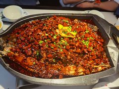 -江边城外烤全鱼(世茂广场店)