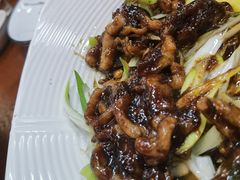-东北风味思缘食府(对湖路店)