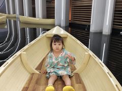 -涨巢·潮玩水疗局