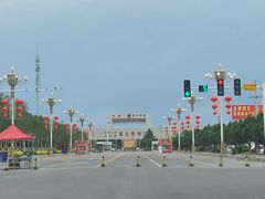 -霍尔果斯国门景区