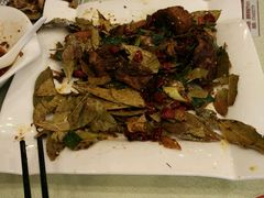 -唐师傅湘西名菜馆(武陵路店)