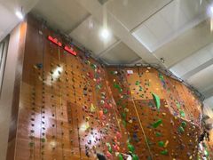 -顽攀·攀岩馆(西湖文体中心馆)