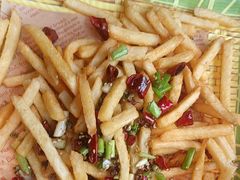 -肥肥虾庄·金牌油焖大虾(杨园滨江时代walk店)
