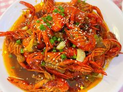 油焖小龙虾1斤-捌贰虾蟹·江湖菜馆(江汉路店)
