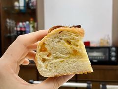 芒果奶酪包-Juicy Bakery(大学路店)