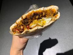 蛋菜夹馍-老马家马蓉蛋菜夹馍·腊牛肉夹馍(回民街店)