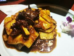 牛仔骨炒年糕-绿茶餐厅(成都万象城店)