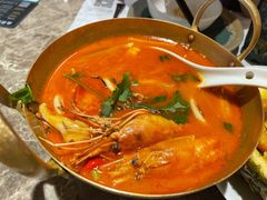 酸辣冬阴功海鲜汤檬粉-美奈小馆·东南亚菜(福田星河COCO Park店)