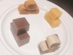 宫廷点心拼盘-羲和雅苑•北京烤鸭(陆家嘴中心店)