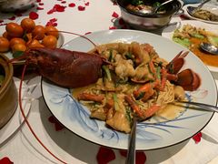 加拿大龙虾炒面-皇朝会.经典传统粤菜(外滩店)