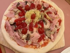 -城市大道红炉披萨烘焙坊