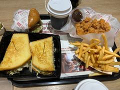 -The Habit Burger Grill 哈比特汉堡(爱琴海店)