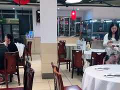 -品香菜馆(旗峰路中侨大厦店)