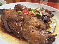 -芦茨金富饭庄·25年老字号·专做稻草鸡