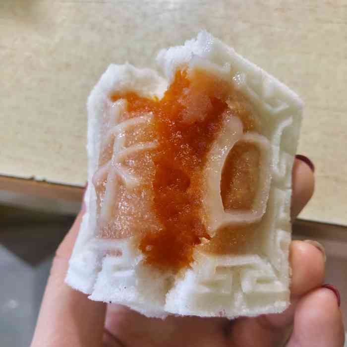 大兴糕团(西溪银泰店)-"定胜糕木有啥味道 方糕枣泥 南瓜的不错 .