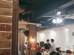 大堂-水碾河刘老大串串香(水碾河路店)