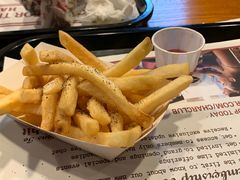 -The Habit Burger Grill 哈比特汉堡(爱琴海店)