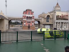 -泰达航母主题公园