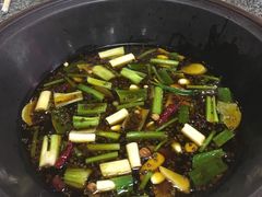 -忆乡情铁锅炖鱼饭店(延庆店)