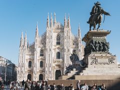 -文艺复兴百货(米兰大教堂广场店)