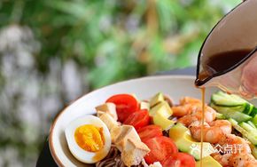 Buckwheat Noodles with Japanese Dressing