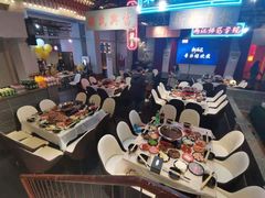 -里堂派对·独栋团建聚会小院轰趴馆(三圣乡店)