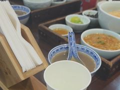 -蟹上黄·蟹黄面·江南糖水(人民广场店)