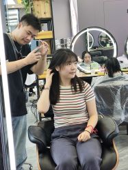 点击看大图 -藤野造型烫染·漂发